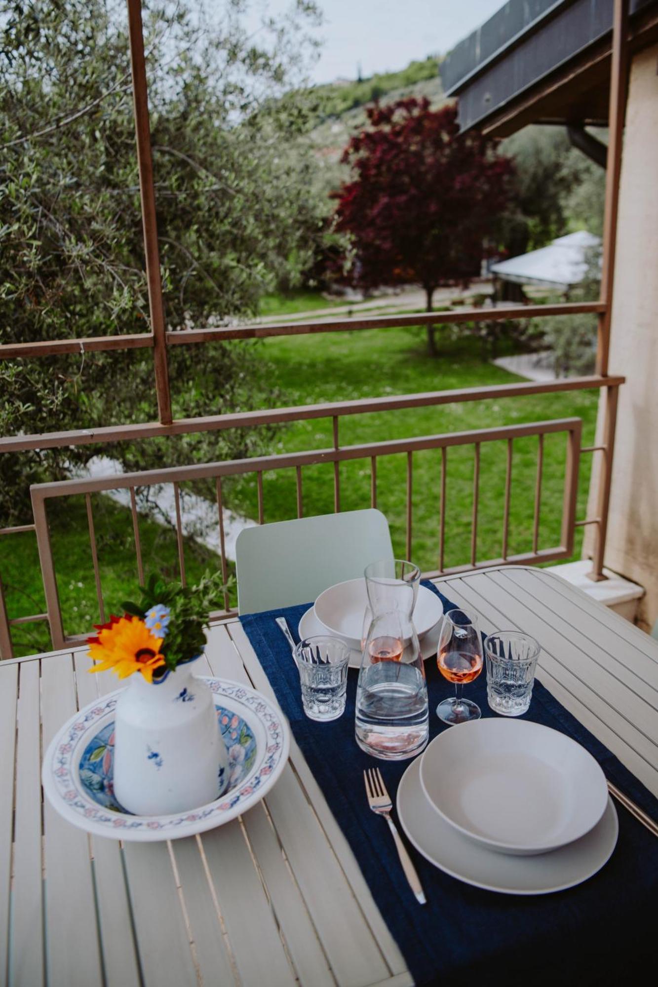 Campolivo Apartment Гарняно Екстериор снимка